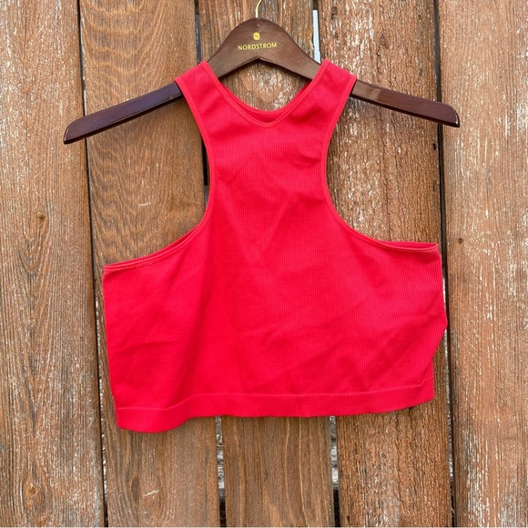 WILD FABLE Women’s Red Crop Top Racer Back Tank Athletic Gym Shirt Size XL - Picture 1 of 8